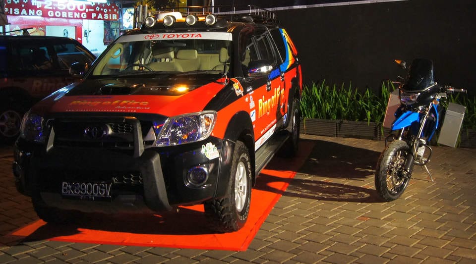 Panasonic Mendukung The Ring Of Fire Adventure Indonesia 20 mobil motor kru ring of fire