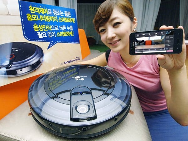 LG RoboKing VR6180VMNC: Penyedot Debu yang Dikendalikan via Ponsel 42 LG01