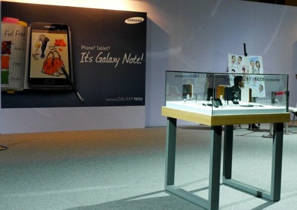 galaxy note aksesoris booth