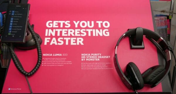 nokia lumia yc1