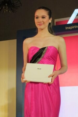 Launching Asus Eee PC Flare Series 9 Launching Asus Eee PC Flare Series 9