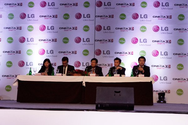 Rangkaian Produk LG terbaru 2012 2b