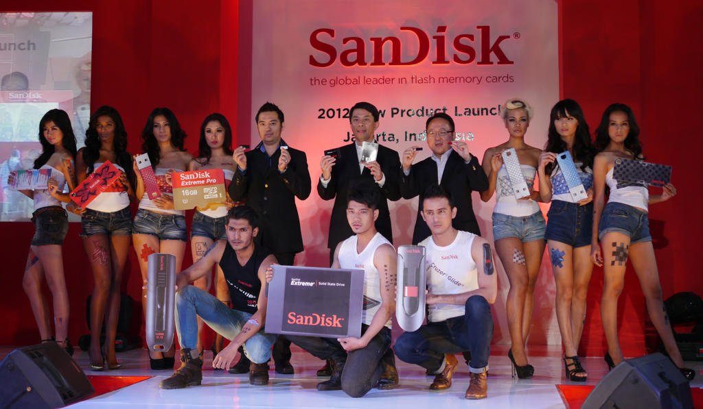 sandisk launch 2012 1