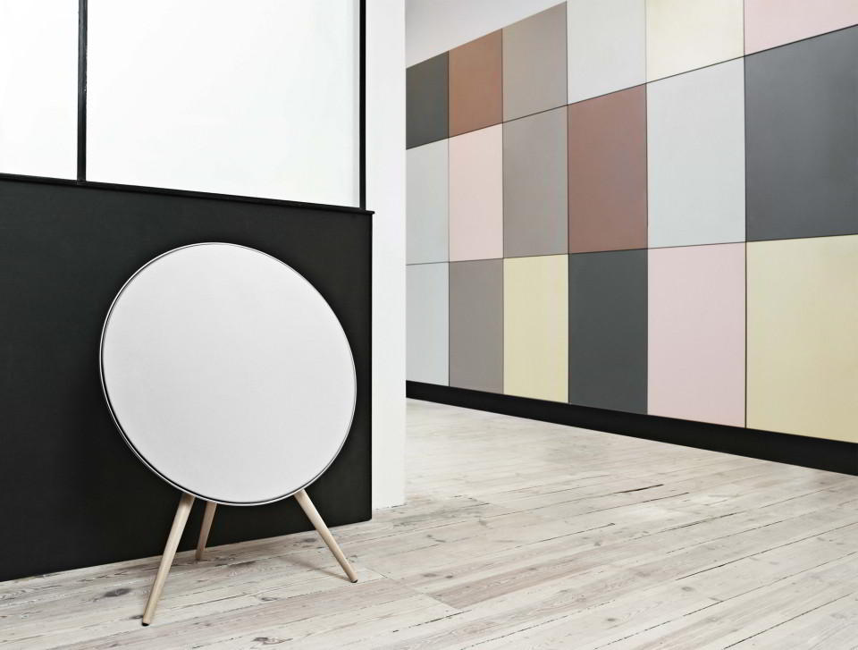 bang and olufsen beoplay a9 speaker 0