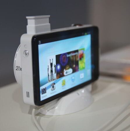 samsung galaxy camera white 3
