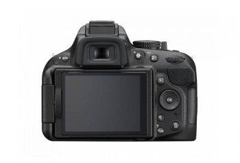 Nikon D5200 2