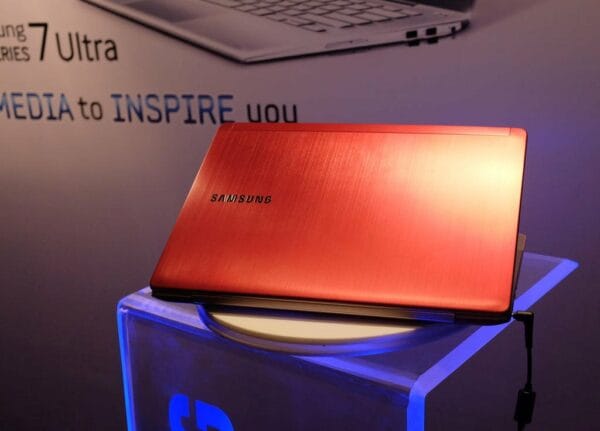 Samsung Ultrabook 5 Ultra Samsung Ultrabook 5 Ultra