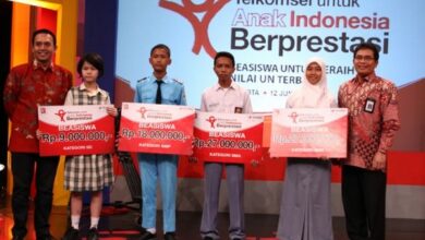Telkomsel Untuk Anak Indonesia Berprestasi
