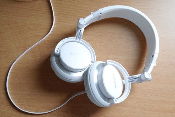 Review Sony MDR-V55 27 1040937