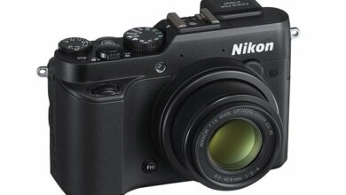 Nikon Coolpix P7800 Front