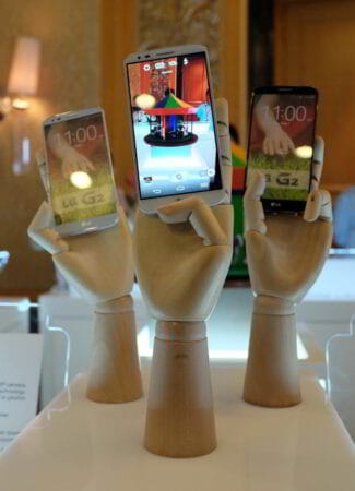 lg g2 launch 3