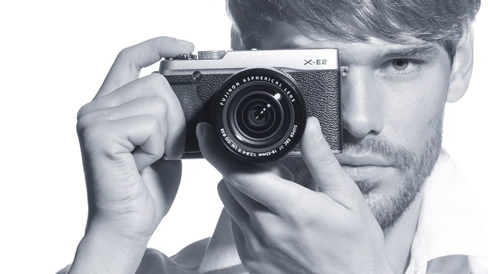 Fujifilm Umumkan X-E2, Kini dengan Sensor X-Trans CMOS II & LMO 39