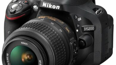 Nikon D5200 DSLR camera