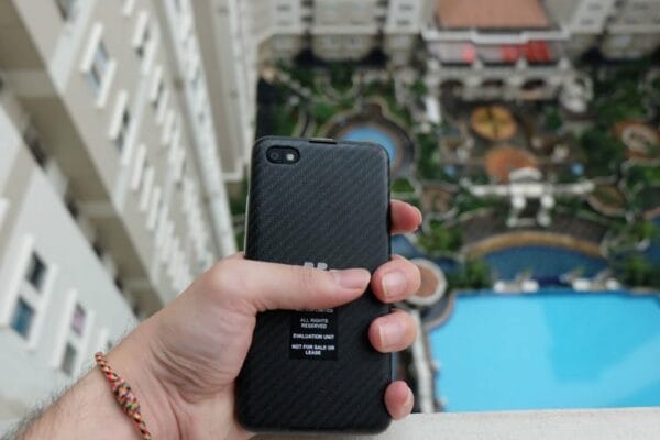 Blacberry Z30 6
