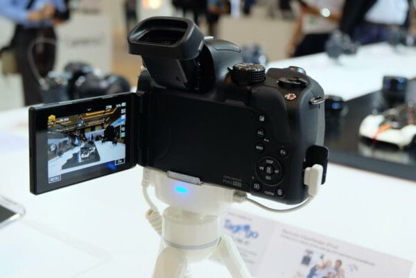 samsung nx30 body 5
