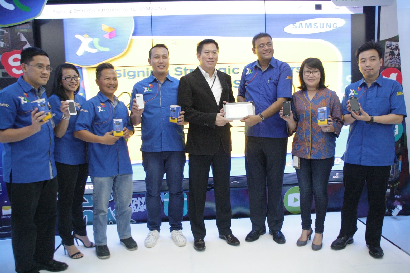 XL Hadirkan Paket Khusus Samsung Galaxy Trend DUOS 30 XL Samsung Trend DUOS 3