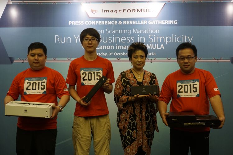 5 Alat Pemindai Dokumen Berkecepatan Tinggi Canon ImageFORMULA Hadir di Indonesia 35 DSC6468