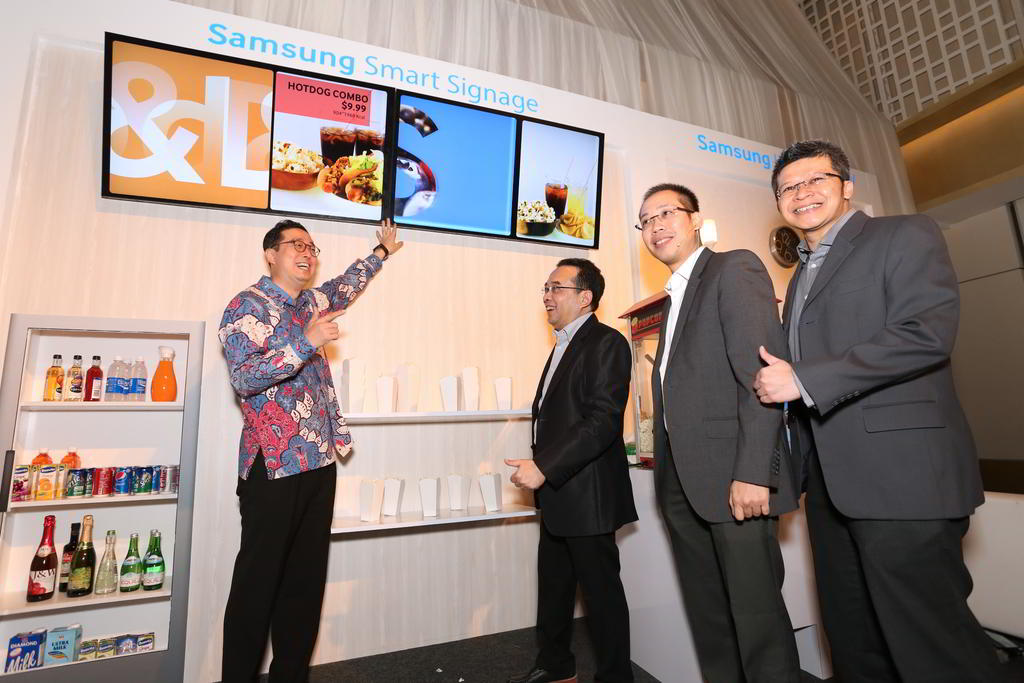<em>New Business Experience</em> dari Samsung: 4 Inovasi untuk Pelaku Usaha Kecil & Menengah 25 new business experience samsung 2014