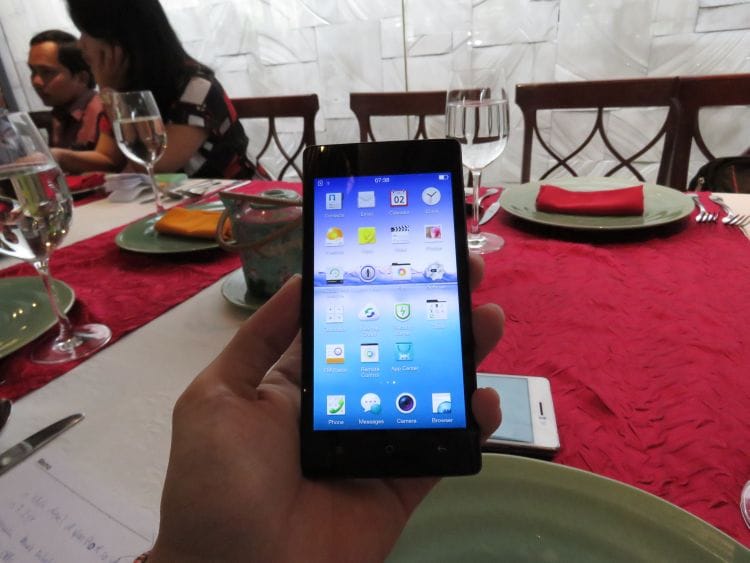 OPPO Mirror3 2
