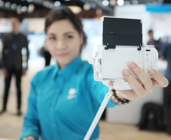 samsung nx500 selfie