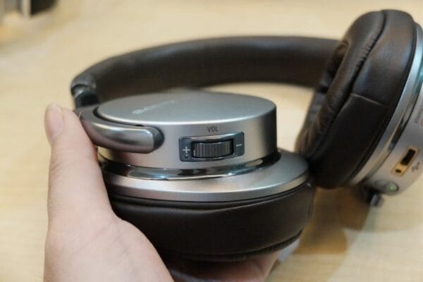Sony MDR 1ADAC 2 Sony MDR 1ADAC 2