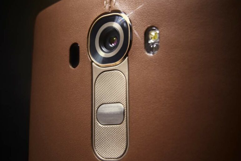 LG G4 Genuine Leather2