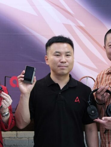 Trikomsel Resmi Menjadi Distributor Beragam Brand Personal Audio Premium 28 Trikomsel 1