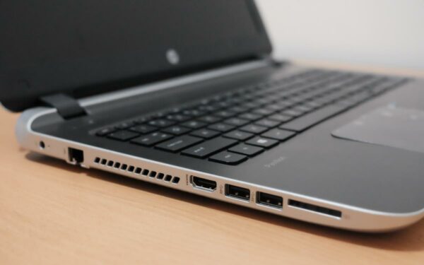 hp pavilion 15 p229 ax samping usb hp pavilion 15 p229 ax samping usb