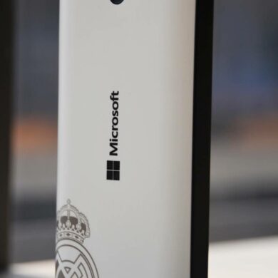 Lumia 430 DS Real Madrid belakang Lumia 430 DS Real Madrid belakang