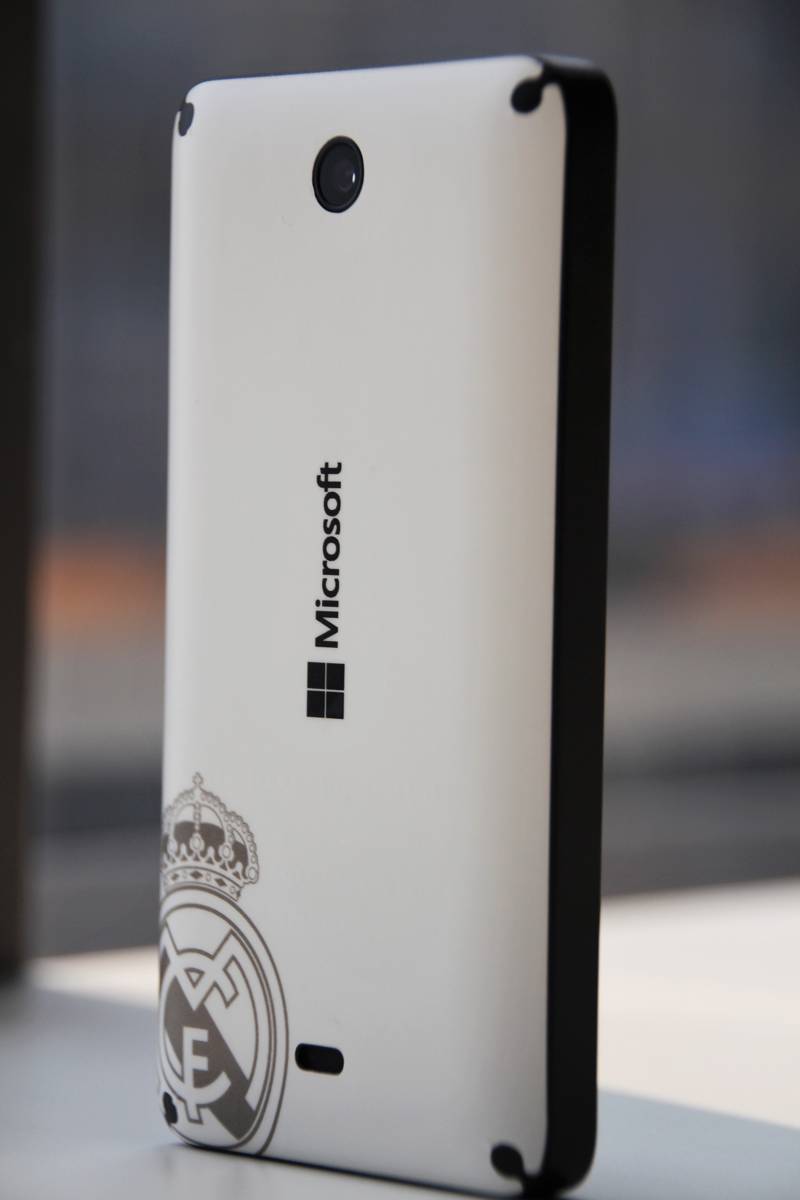 Lumia 430 DS Real Madrid belakang