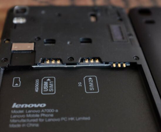 lenovo a7000 slot sim microsd belakang lenovo a7000 slot sim microsd belakang