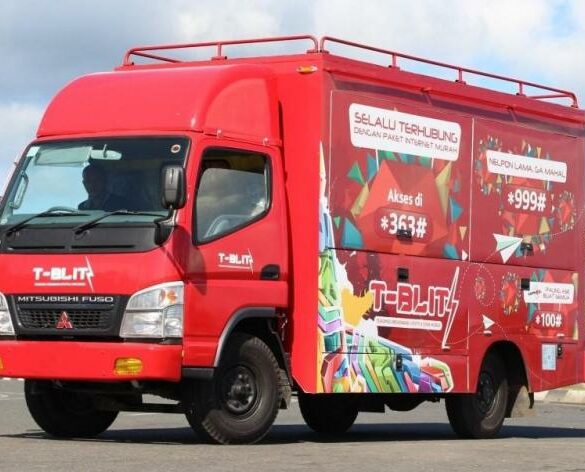 telkomsel T Blitz 1