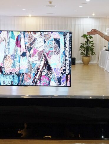 BRAVIA 7 BRAVIA 7