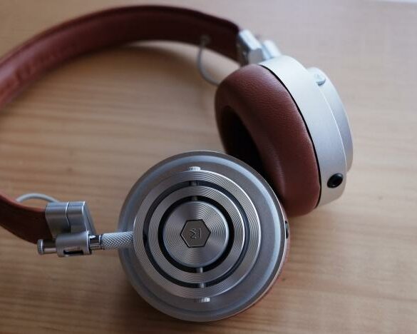 Review Master & Dynamic MH30 38 MD MH30 3