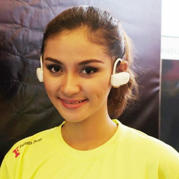 Sony Smart B-Trainer: Alat Pemutar Musik Pintar, Bisa Pantau Kebugaran Tubuh 19 Sony Smart B Trainer 1