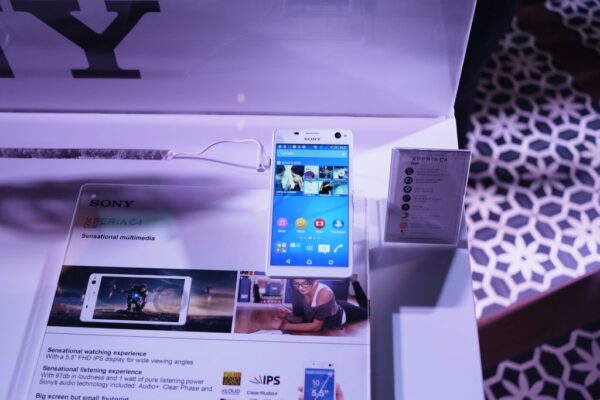sony Xperia 6 sony Xperia 6