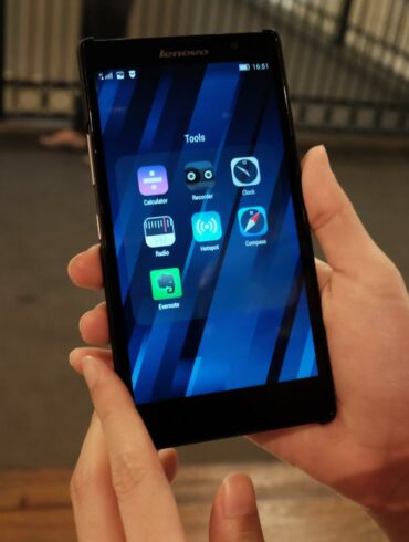 lenovo p90 depan