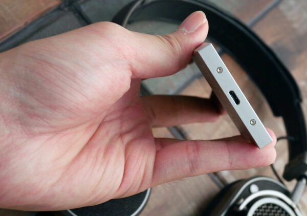 Astell Kern AK Jr 2 Astell Kern AK Jr 2