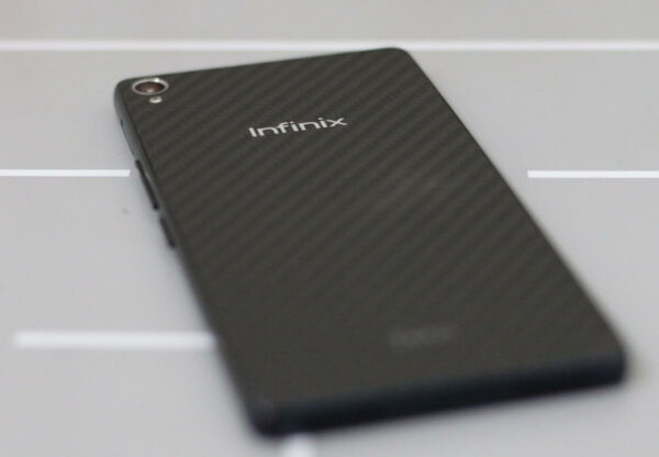 INFINIX zero 2 x509 belakang