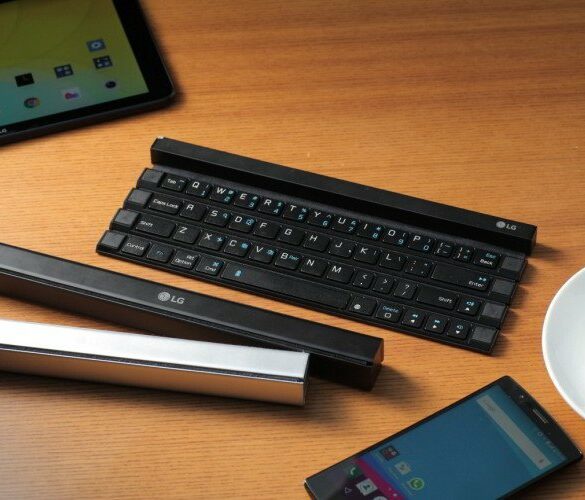 LG Rolly: Keyboard Bluetooth yang Bisa Digulung 19 LG Rolly 1