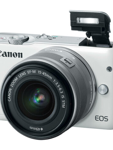 Canon M10 depan