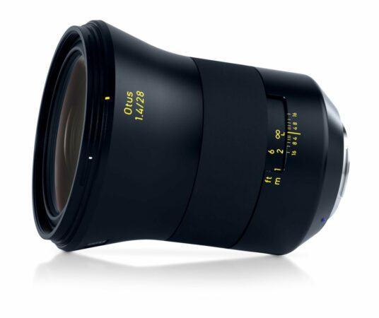 Lensa ZEISS Otus 1.4 28 ZE und ZF110 4c Lensa ZEISS Otus 1.4 28 ZE und ZF110 4c