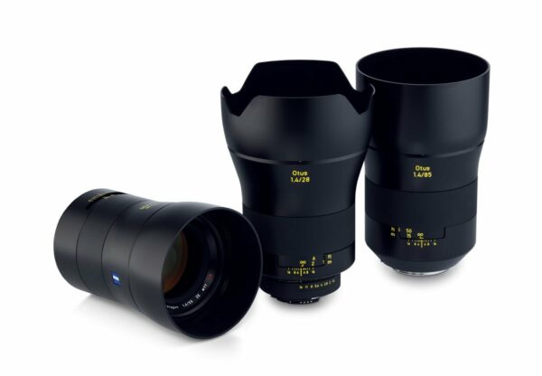 lensa ZEISS Otus 1.4 28 lensa ZEISS Otus 1.4 28