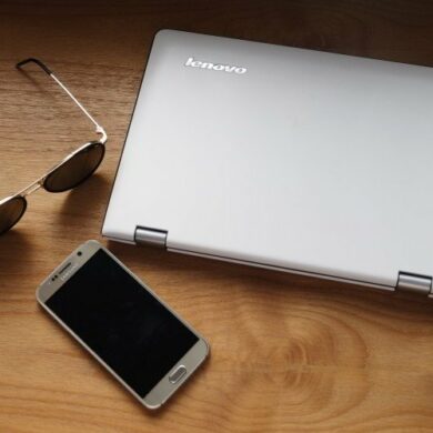 Lenovo YOGA 300 6 Lenovo YOGA 300 6