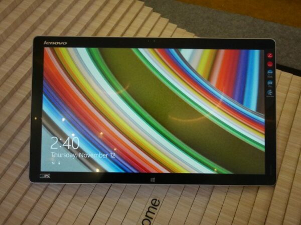 Lenovo YOGA GOODWEIRD 4 Lenovo YOGA GOODWEIRD 4