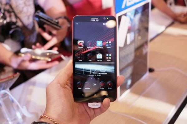 asus zenfone deluxe special edition 1