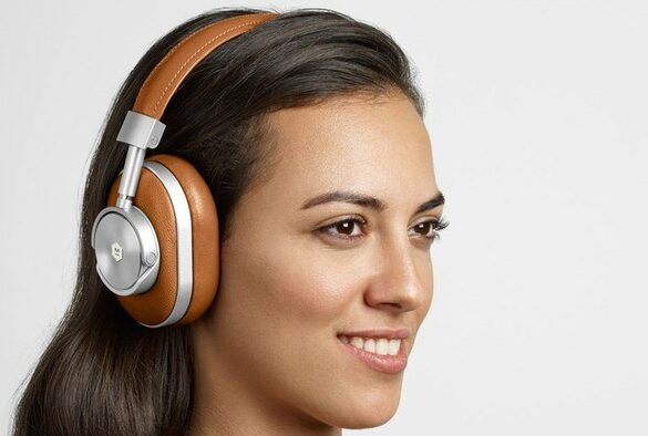 Master & Dynamic MW60: Tawarkan Fitur Wireless, Bisa Terhubung Hingga Jarak 40 meter 25 master dynamic MW60 1