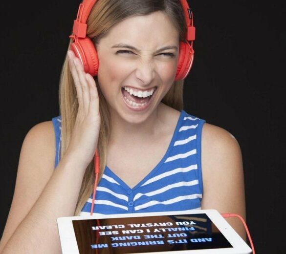 Aplikasi Karaoke feat image