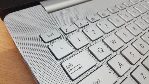 Asus N501J 6 Asus N501J 6