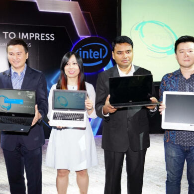 Photo Dell dan Intel Eksekutif dalam Peluncuran Produk Consumer dan Commercial Dell 2016 Photo Dell dan Intel Eksekutif dalam Peluncuran Produk Consumer dan Commercial Dell 2016